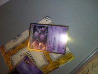 [PokeCommunity.com] Card Identification (please help)