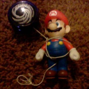 This is proof dat mario don't play yo-yo's