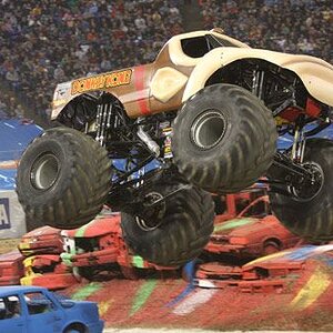 dk truck in action
