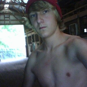 im a farm boy yeehaw =]