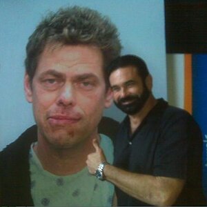 Billy Mays is better than Vince Offer.

R.I.P. Billy Mays.