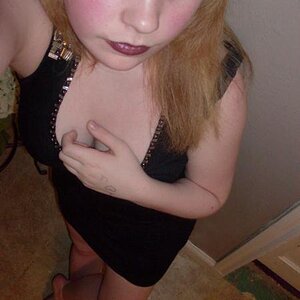 "Goth for a Day" :3