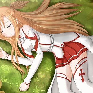Sleeping Asuna... I wish I could sleep like her :/